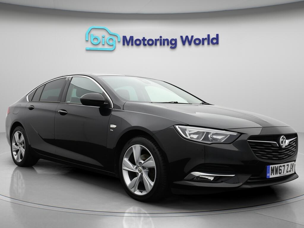 Used Vauxhall Insignia 2017 for sale - 76484510: Photo 1