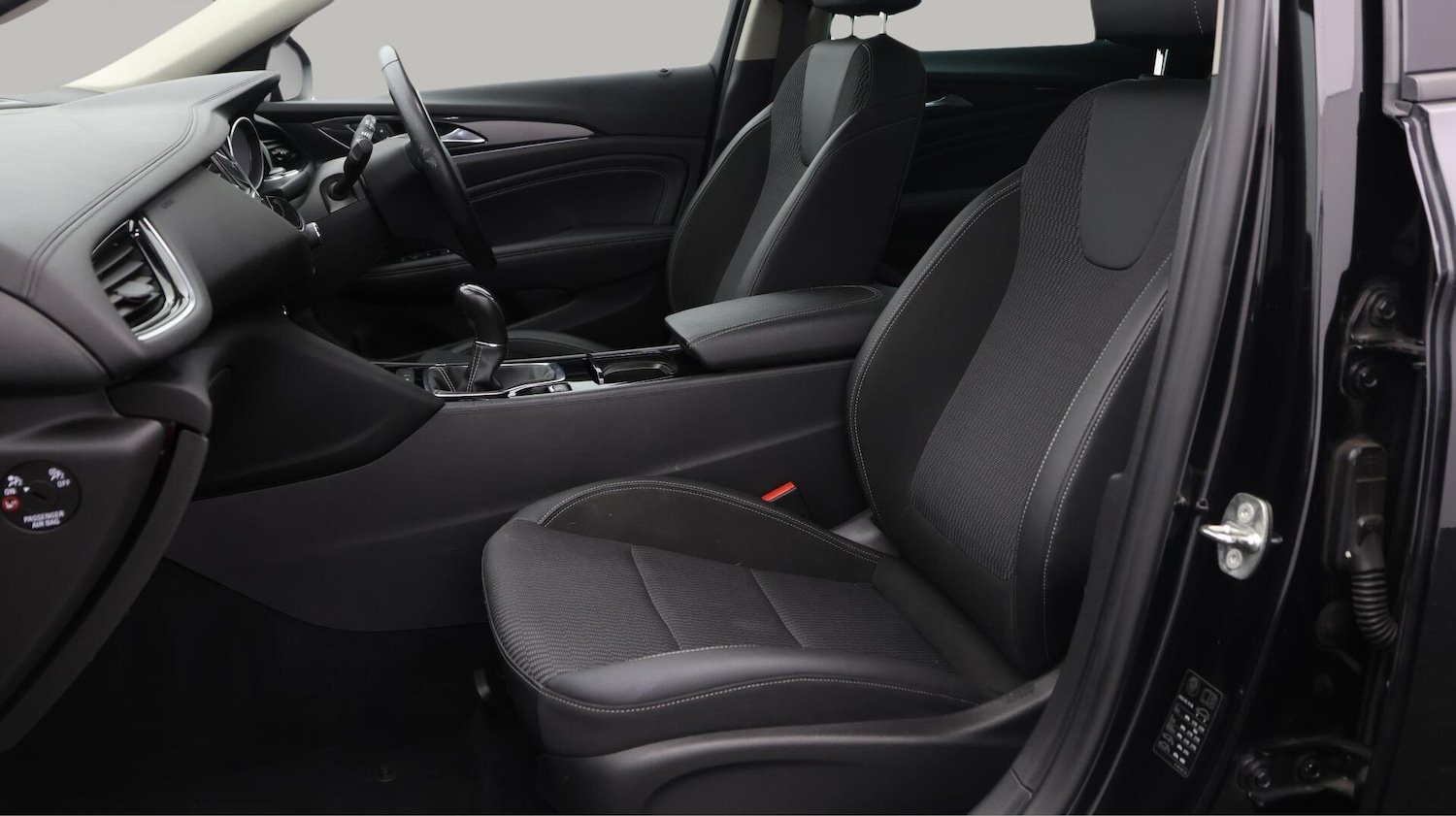 Used Vauxhall Insignia 2017 for sale - 76484510: Photo 15