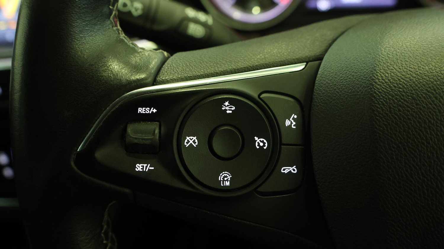 Used Vauxhall Insignia 2017 for sale - 76484510: Photo 24