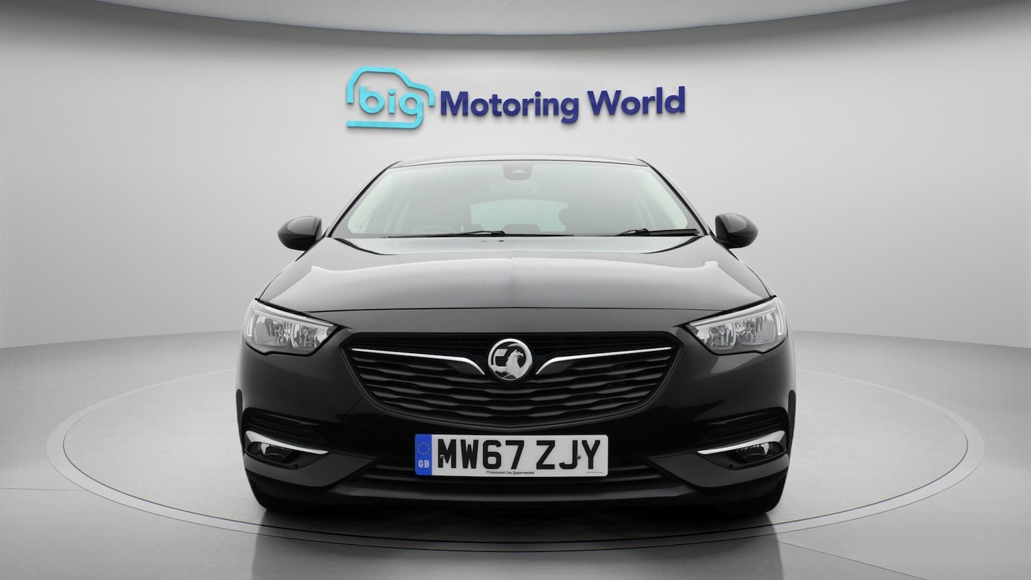 Used Vauxhall Insignia 2017 for sale - 76484510: Photo 3