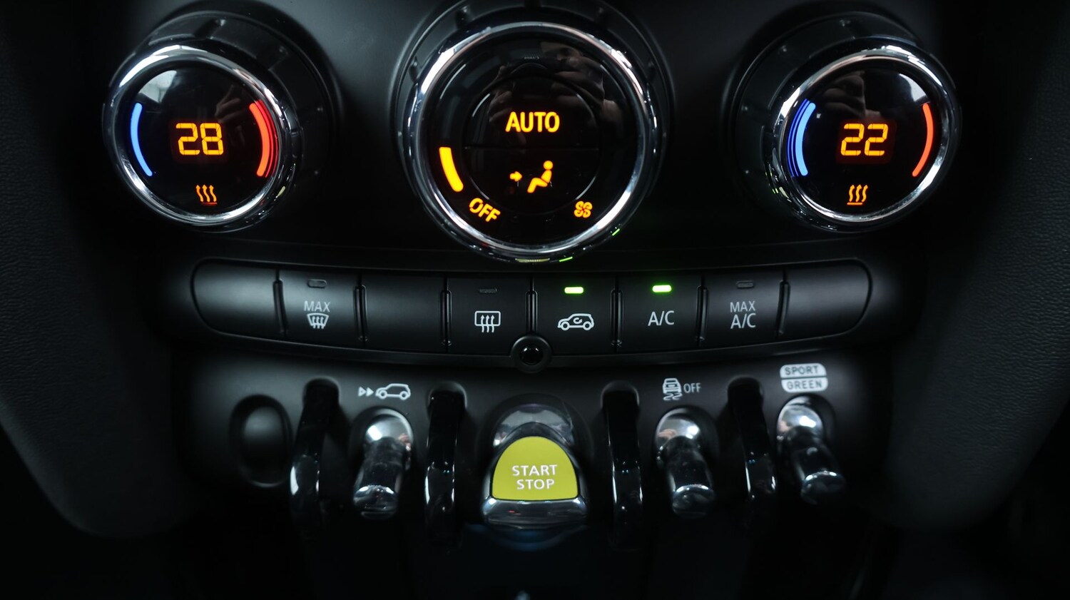 Used MINI Hatch 2023 for sale - 77662028: Photo 12