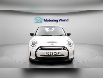 Used MINI Hatch 2023 for sale - 77662028: Photo