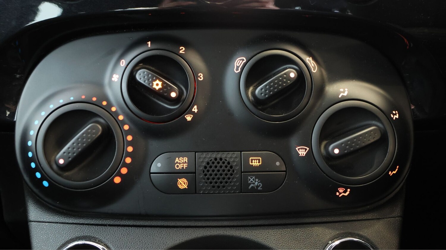 Used Fiat 500 2023 for sale - 77528801: Photo 12