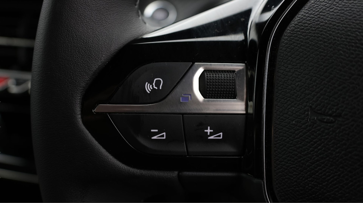 Used Peugeot 2008 2024 for sale - 77593216: Photo 20