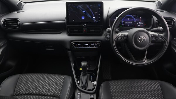Used Toyota Yaris 2024 for sale - 76327269: Photo 14