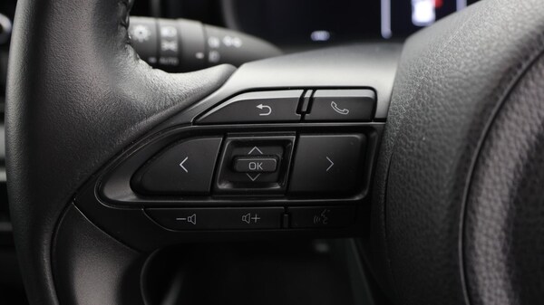 Used Toyota Yaris 2024 for sale - 76327269: Photo 24
