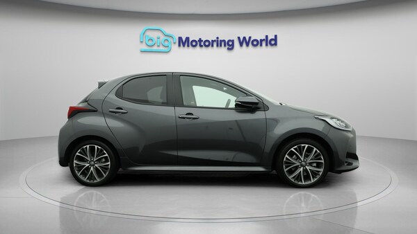 Used Toyota Yaris 2024 for sale - 76327269: Photo 9