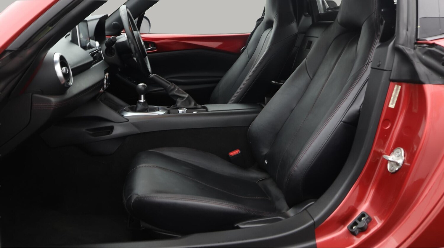 Used Mazda MX-5 2018 for sale - 76634244: Photo 15