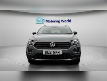 Used Volkswagen T-Roc 2021 for sale - 78243232: Photo