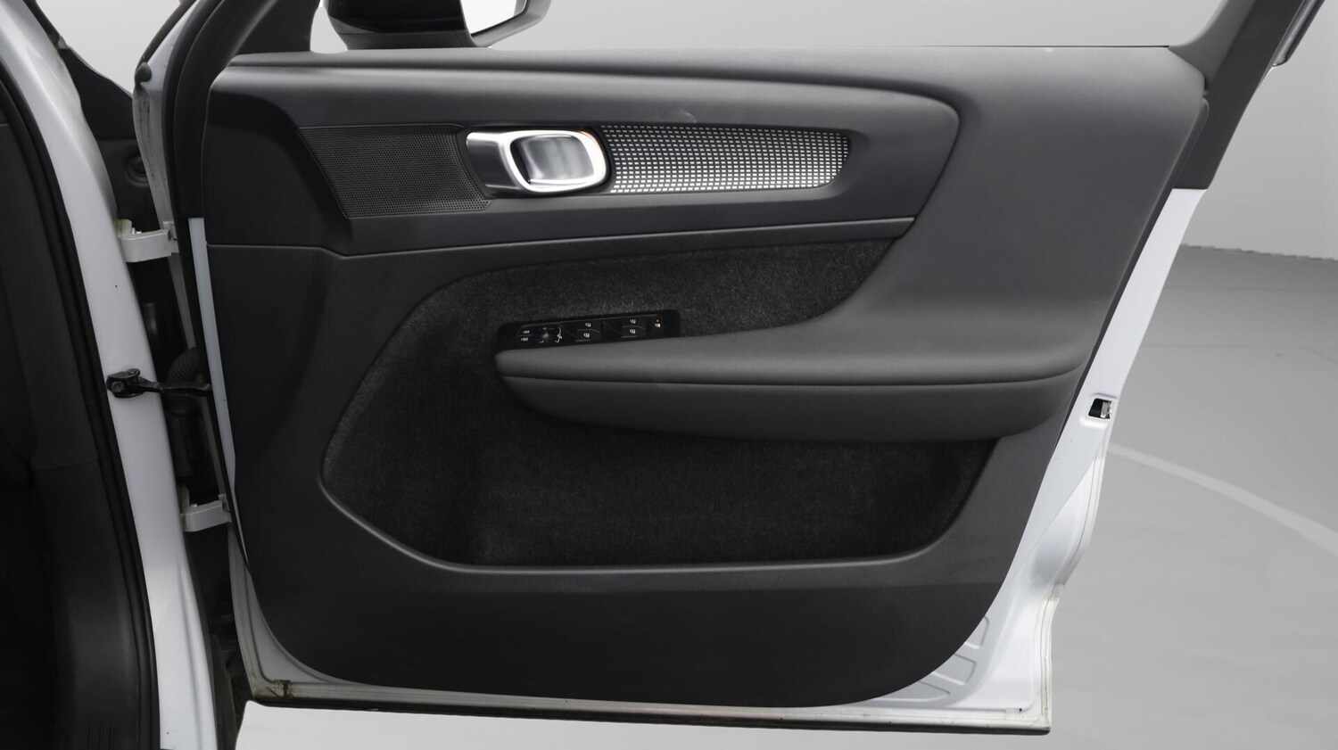 Used Volvo XC40 2021 for sale - 76121468: Photo 16