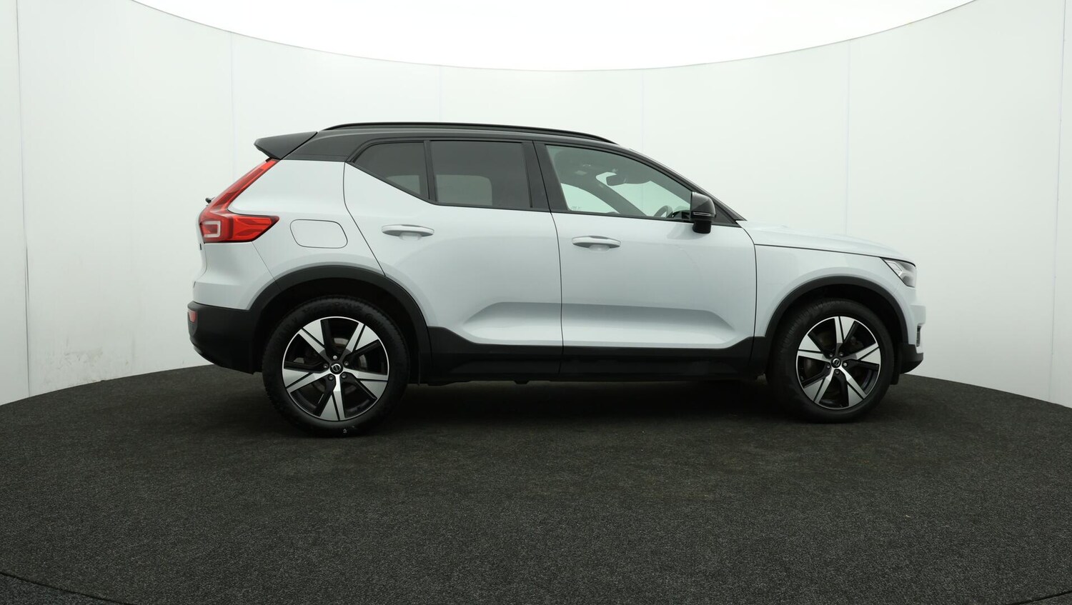 Used Volvo XC40 2021 for sale - 76121468: Photo 40