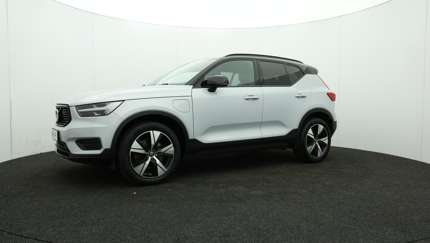 Used Volvo XC40 2021 for sale - 76121468: Photo 65