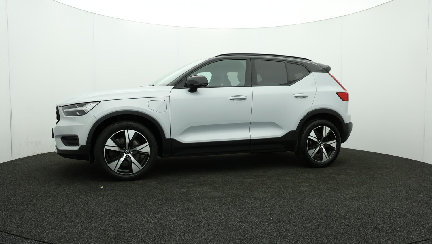 Used Volvo XC40 2021 for sale - 76121468: Photo 68