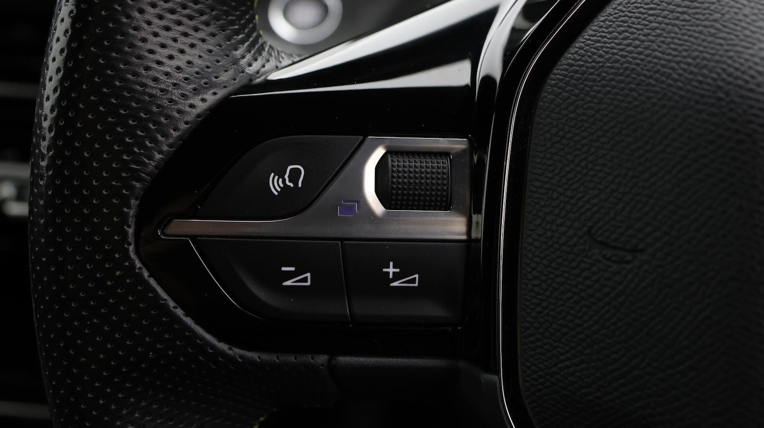 Used Peugeot 208 2021 for sale - 76585021: Photo 24