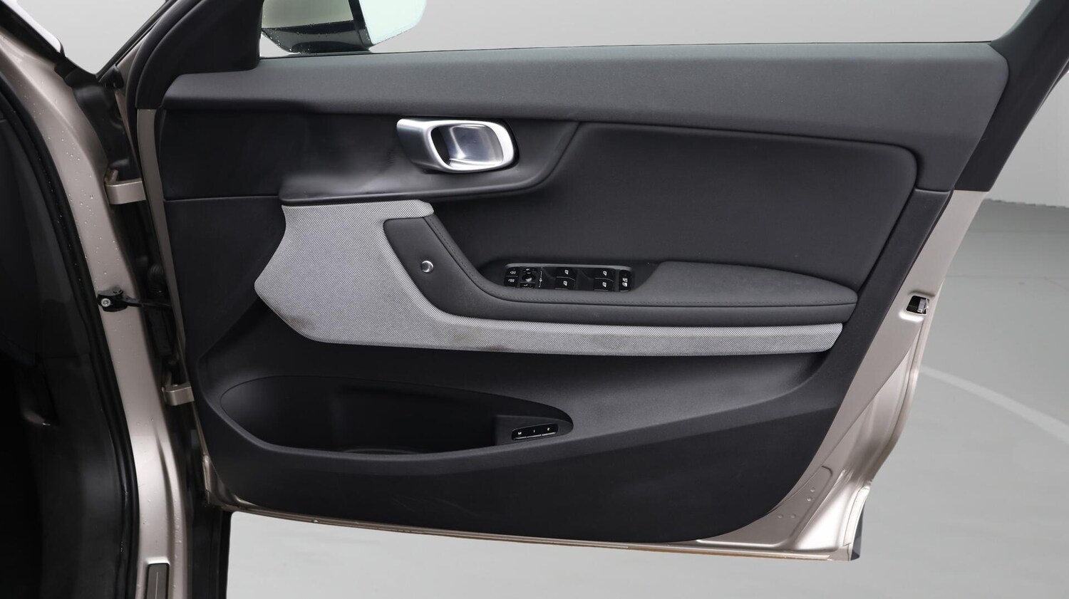 Used Polestar Polestar 2 2023 for sale - 76295531: Photo 16