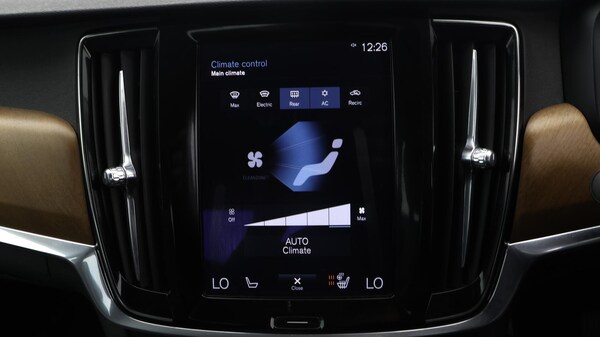 Used Volvo S90 2017 for sale - 76247652: Photo 13