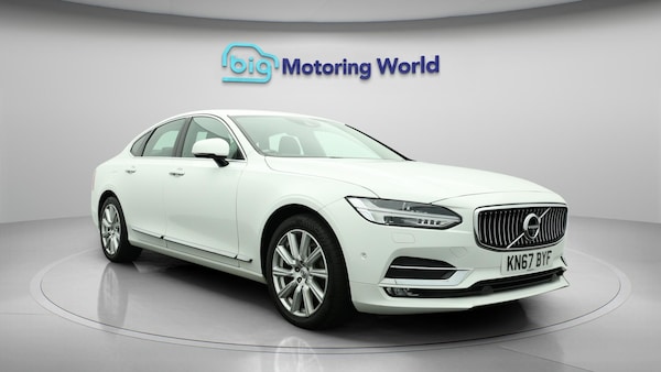 Used Volvo S90 2017 for sale - 76247652: Photo 2