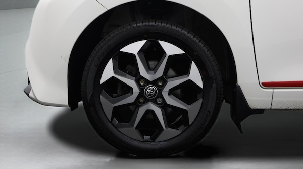Used Toyota AYGO 2020 for sale - 76188929: Photo 19