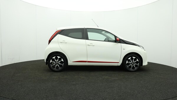 Used Toyota AYGO 2020 for sale - 76188929: Photo 42