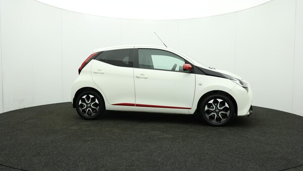Used Toyota AYGO 2020 for sale - 76188929: Photo 44