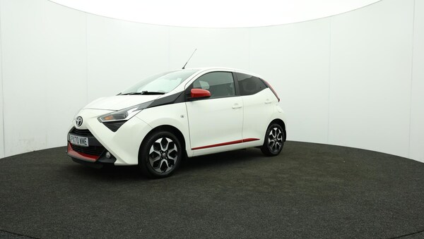 Used Toyota AYGO 2020 for sale - 76188929: Photo 64