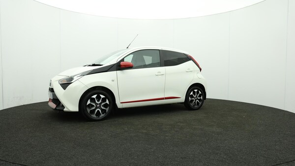 Used Toyota AYGO 2020 for sale - 76188929: Photo 66