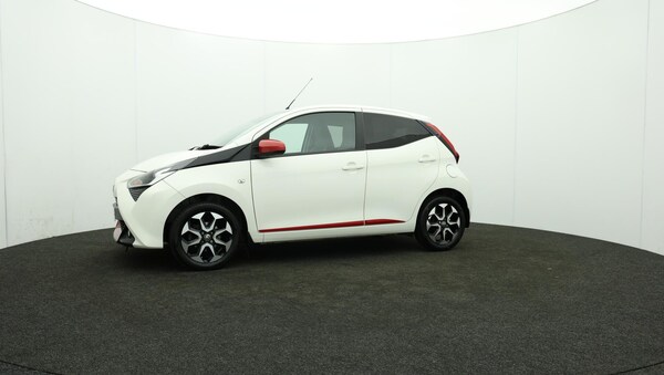 Used Toyota AYGO 2020 for sale - 76188929: Photo 67