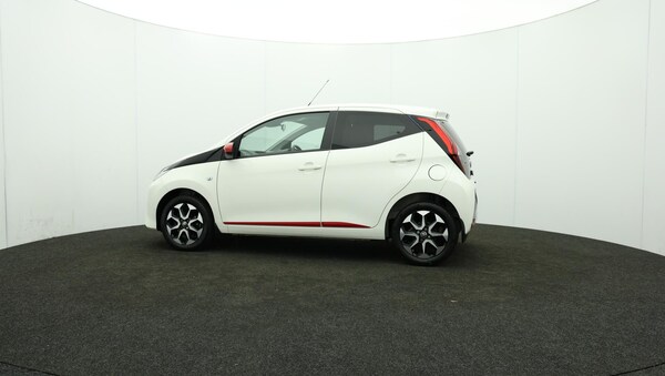 Used Toyota AYGO 2020 for sale - 76188929: Photo 74
