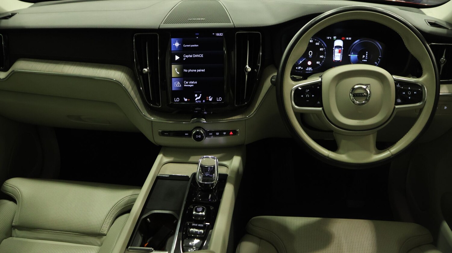 Used Volvo XC60 2021 for sale - 77296928: Photo 13