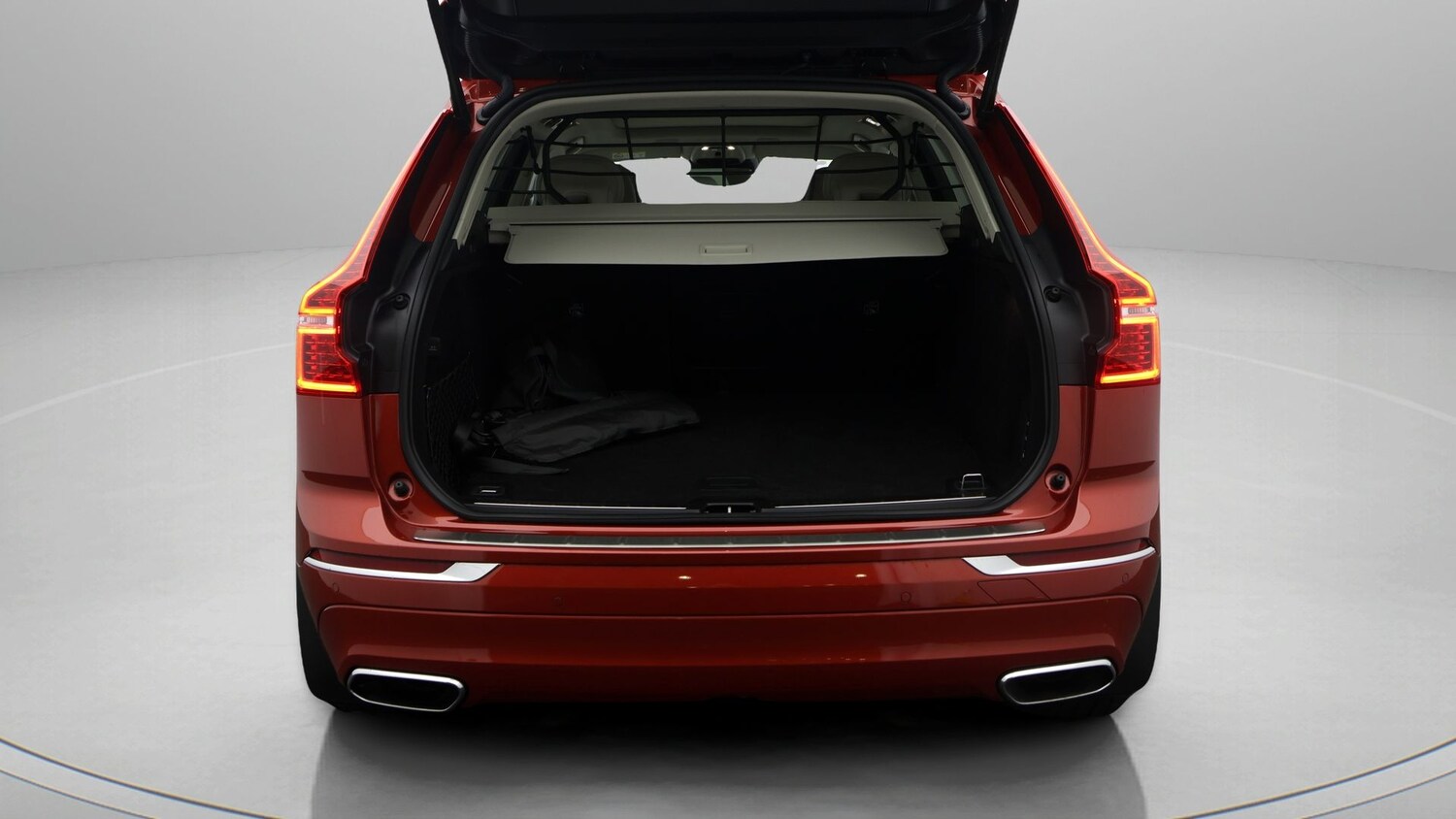 Used Volvo XC60 2021 for sale - 77296928: Photo 17