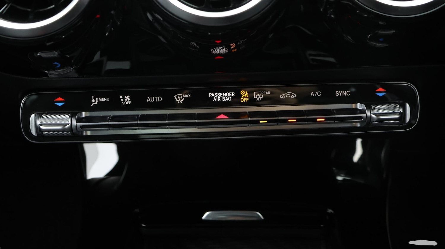 Used Mercedes-Benz CLA 2021 for sale - 76433350: Photo 13