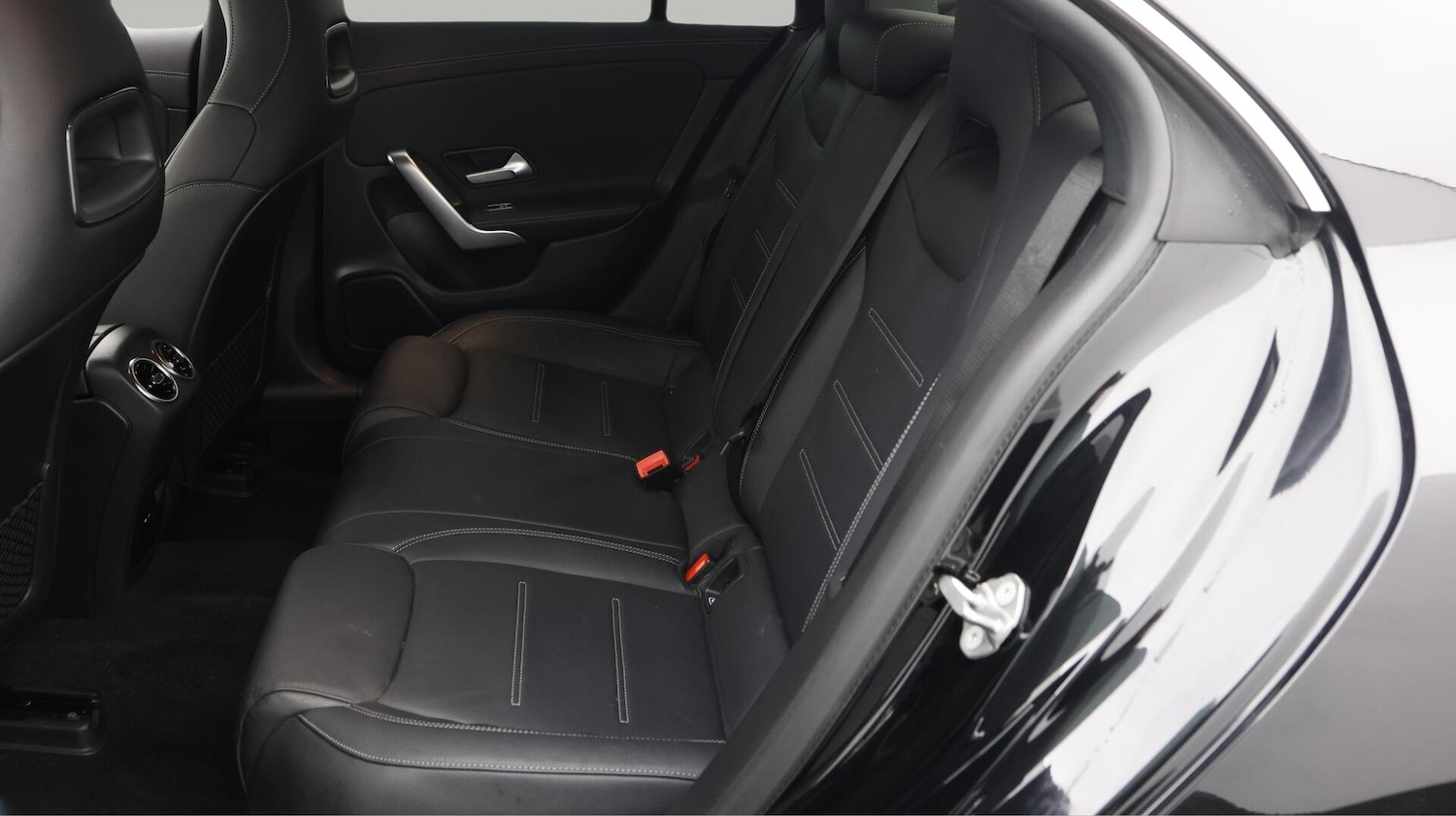 Used Mercedes-Benz CLA 2021 for sale - 76433350: Photo 17