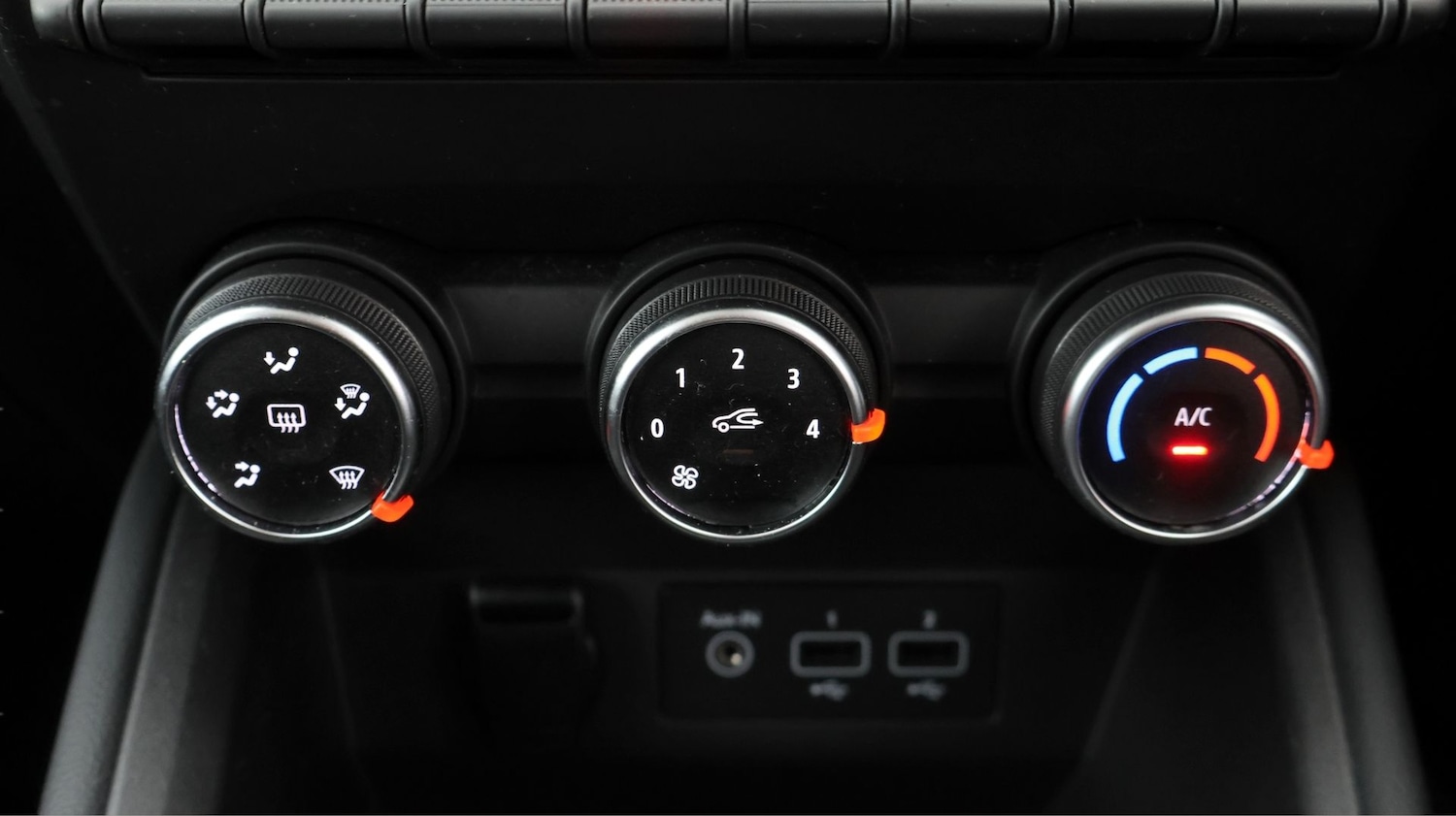 Used Renault Clio for sale - 77461596: Photo 12