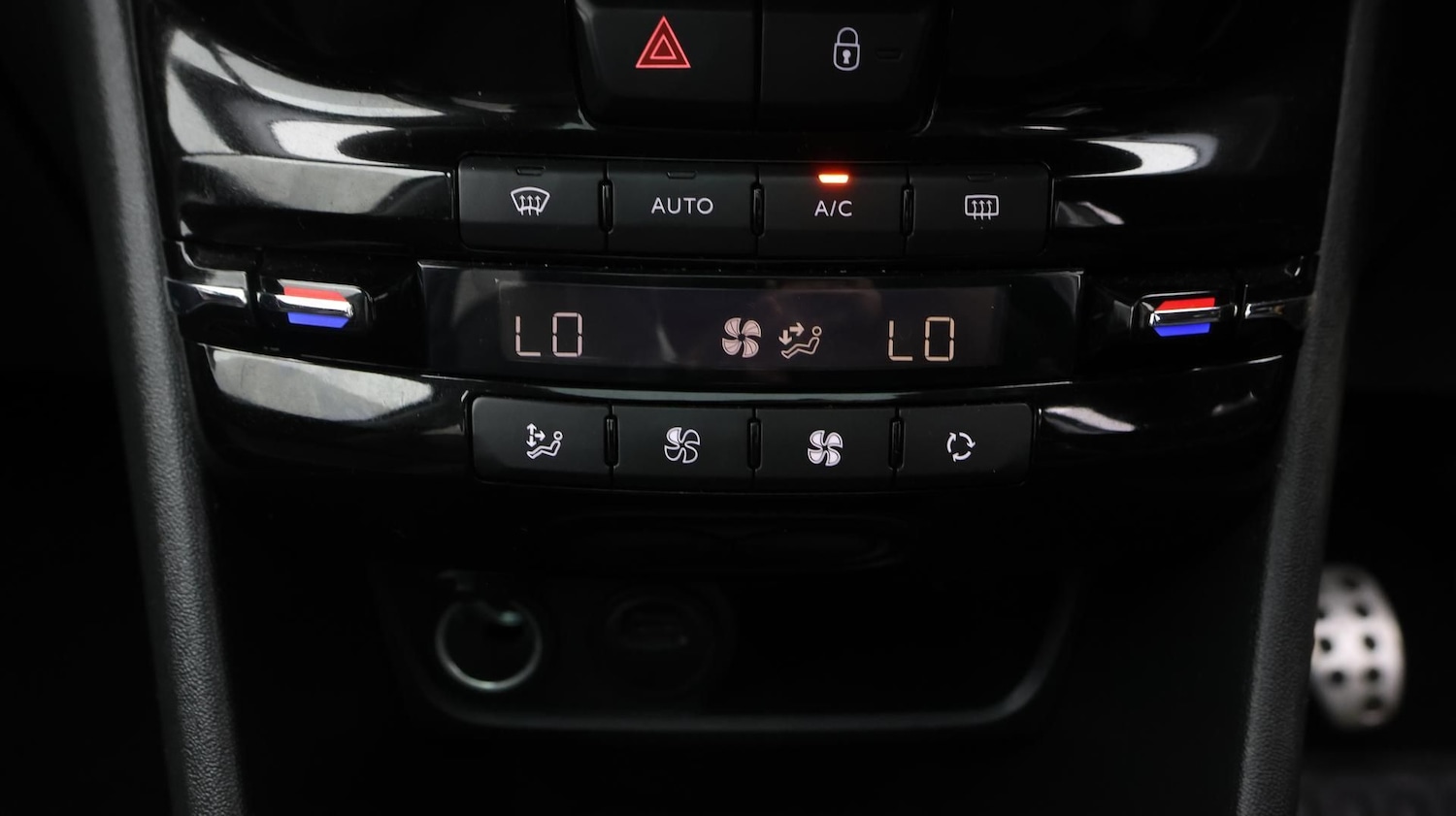 Used Peugeot 2008 2019 for sale - 77764319: Photo 12