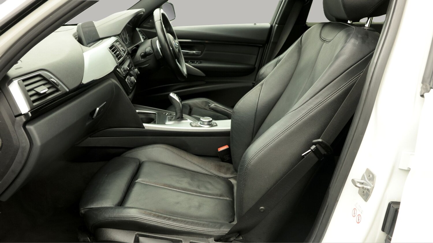 Used BMW 3 Series 2019 for sale - 77767942: Photo 14