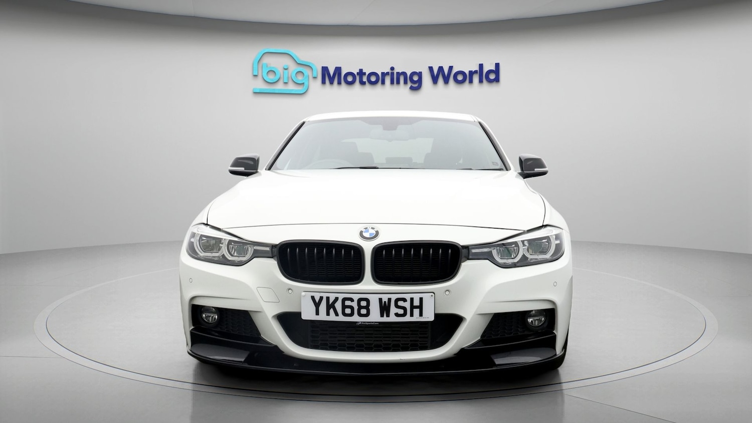 Used BMW 3 Series 2019 for sale - 77767942: Photo 2