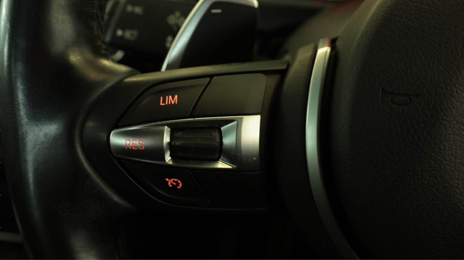 Used BMW 3 Series 2019 for sale - 77767942: Photo 21