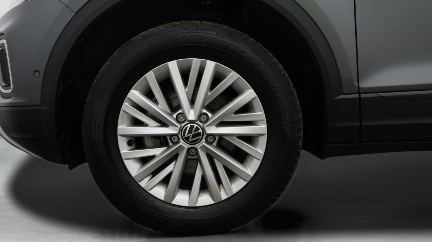 Used Volkswagen T-Roc 2024 for sale - 76380673: Photo 18