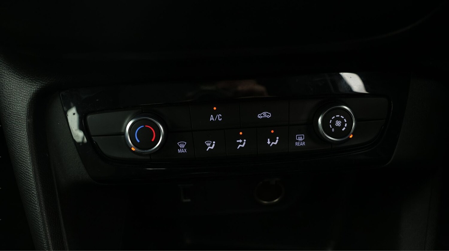 Used Vauxhall Corsa 2023 for sale - 77907730: Photo 12