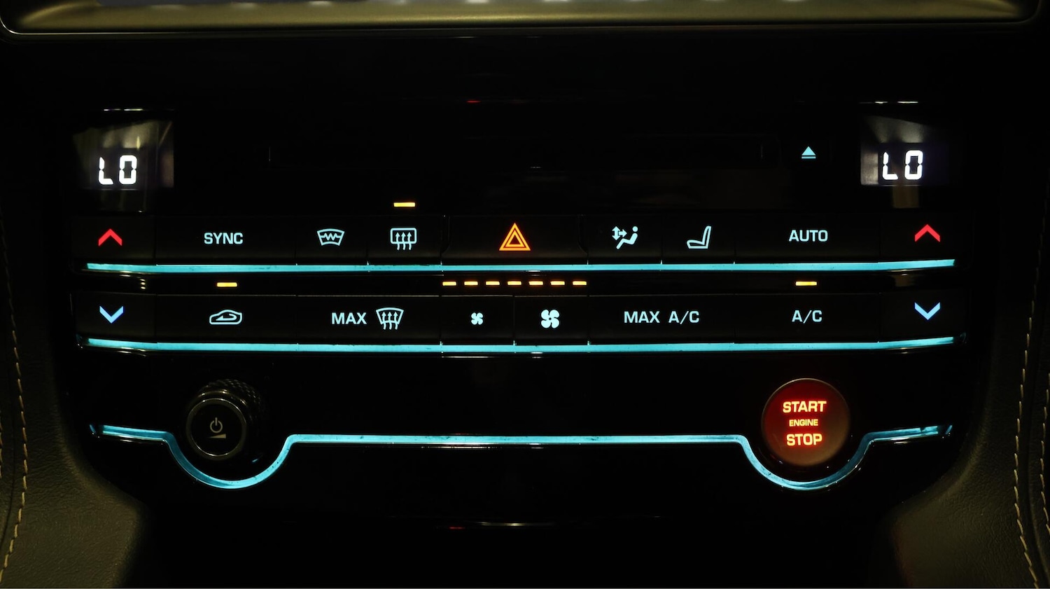 Used Jaguar F-Pace 2020 for sale - 76522274: Photo 13