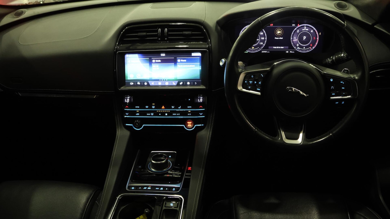 Used Jaguar F-Pace 2020 for sale - 76522274: Photo 14