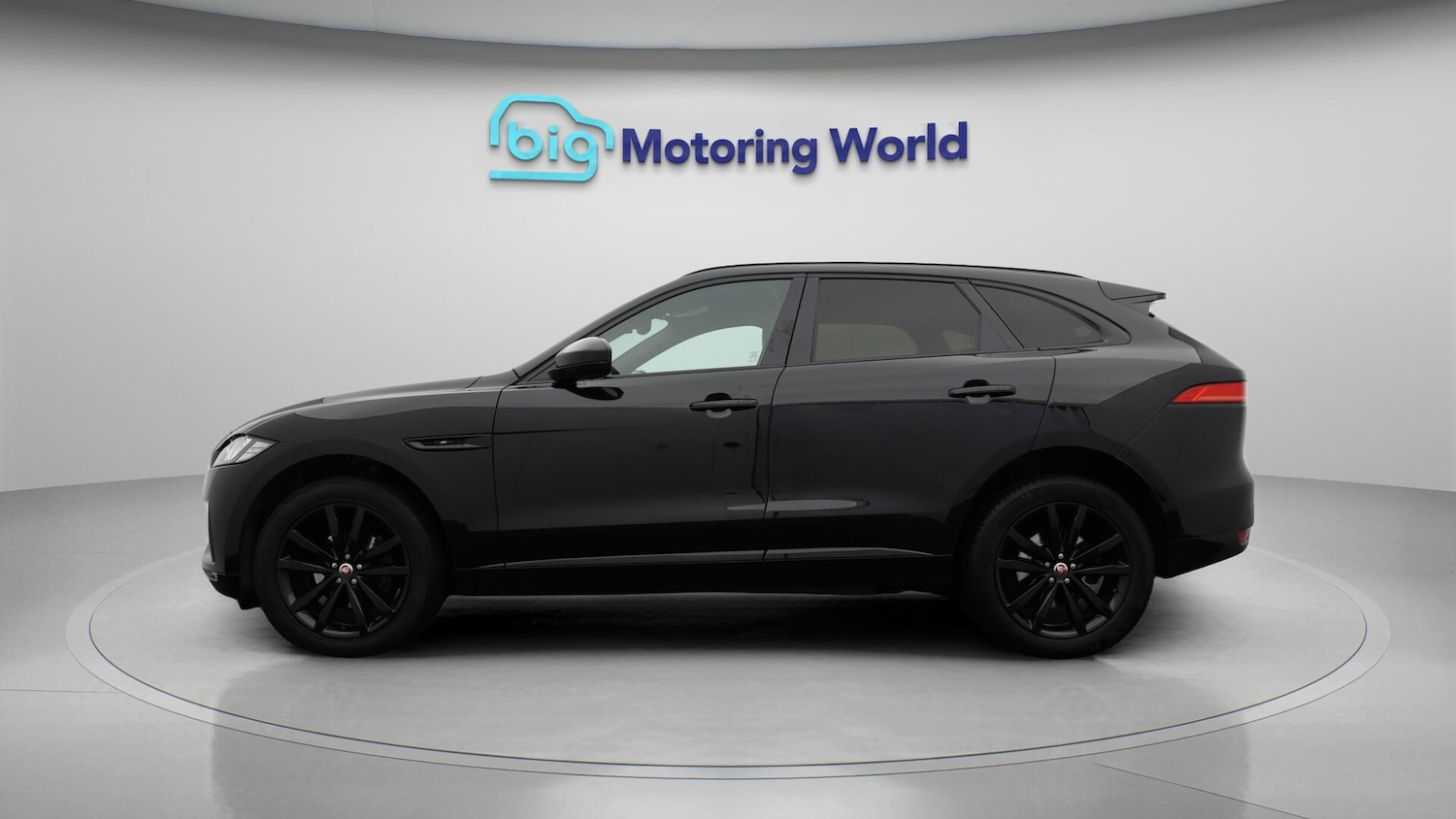Used Jaguar F-Pace 2020 for sale - 76522274: Photo 5