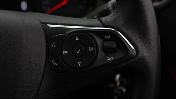 Used Vauxhall Crossland 2021 for sale - 76307101: Photo 23