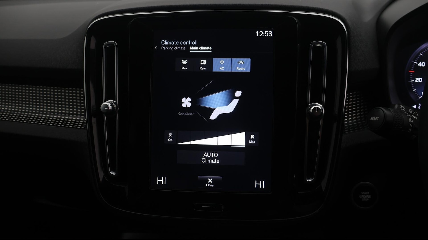 Used Volvo XC40 2021 for sale - 76381008: Photo 12
