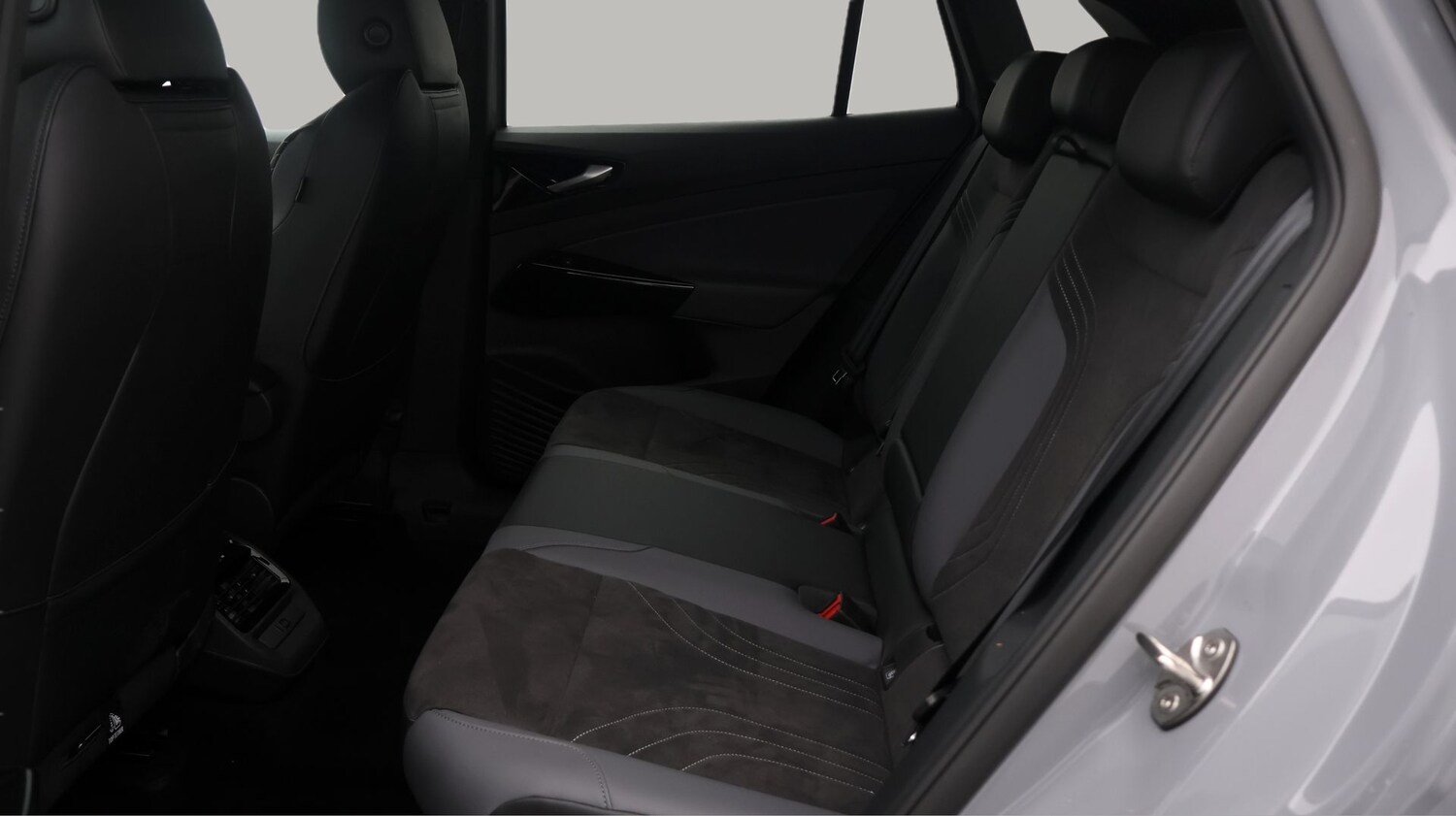 Used Volkswagen ID.4 2024 for sale - 77973169: Photo 16