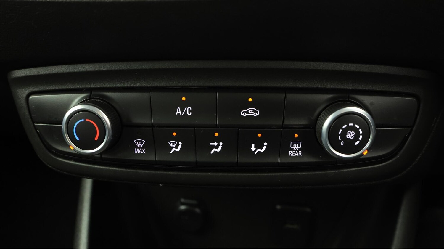 Used Vauxhall Crossland 2022 for sale - 76226443: Photo 13