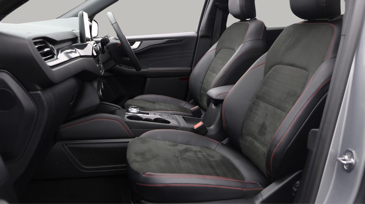 Used Ford Kuga 2023 for sale - 75927151: Photo 15