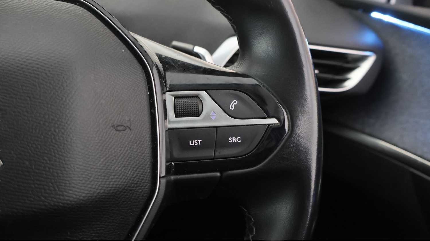 Used Peugeot 5008 2021 for sale - 78106551: Photo 24