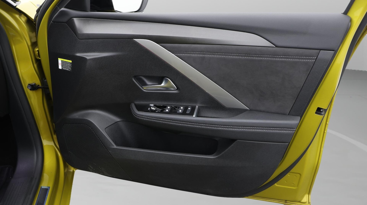 Used Vauxhall Astra 2024 for sale - 76644851: Photo 16