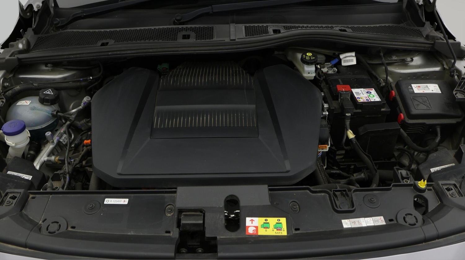 Used Peugeot E-208 2022 for sale - 76381224: Photo 19